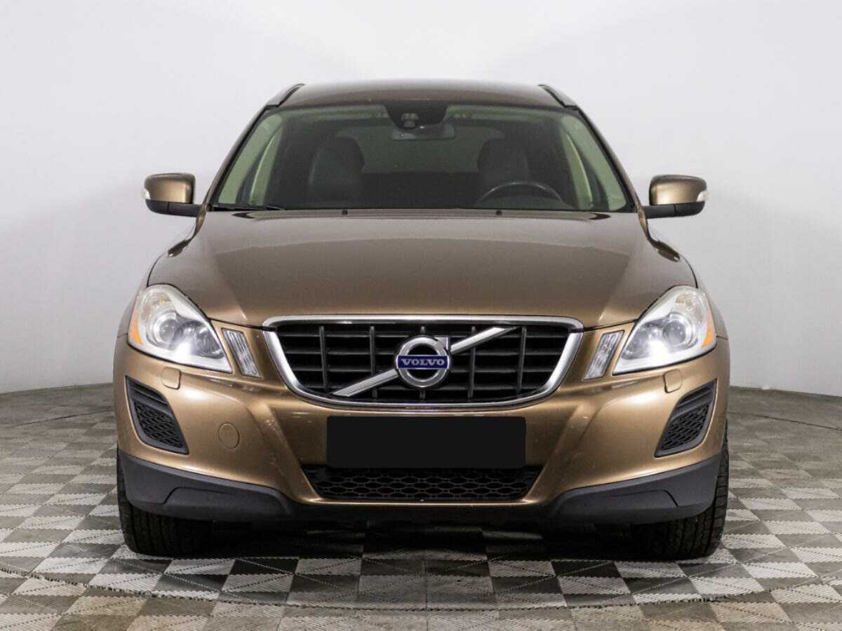Volvo XC60 с пробегом — 2012 год. Фото: #1