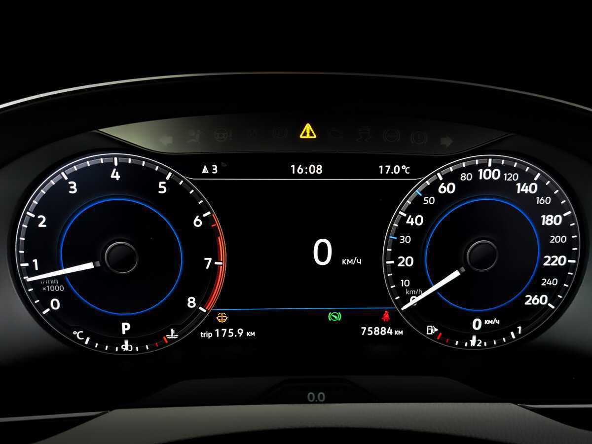 Volkswagen Passat с пробегом — 2017 год. Фото: #12