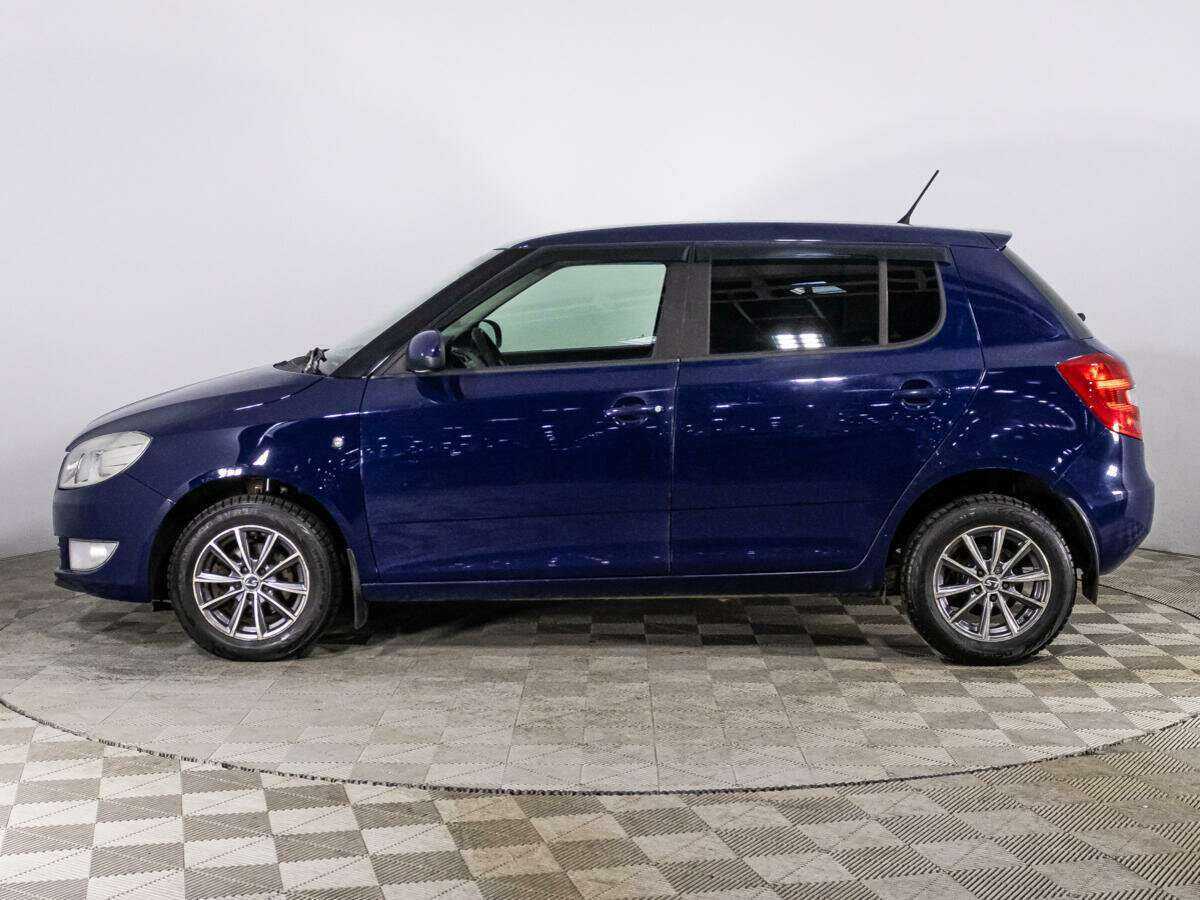 Skoda Fabia с пробегом — 2013 год. Фото: #7