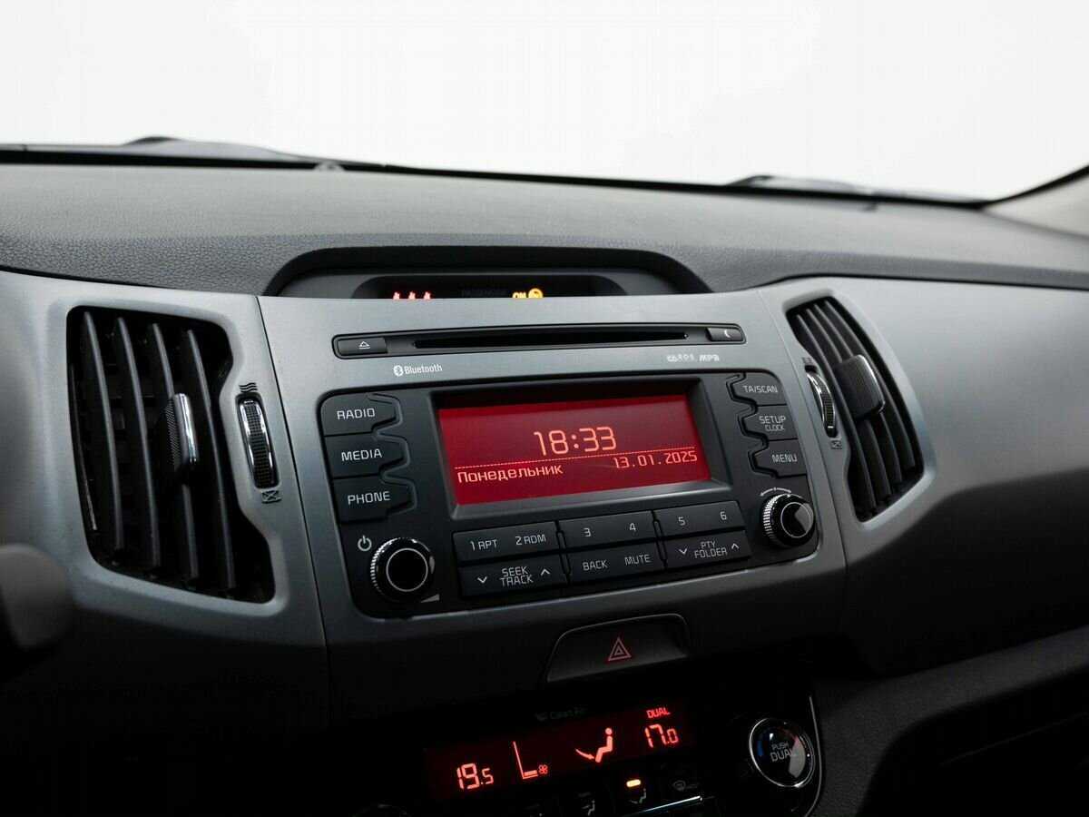 Kia Sportage с пробегом — 2015 год. Фото: #16