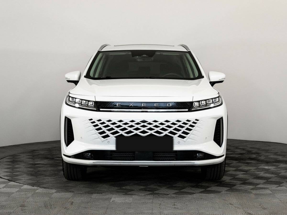 EXEED LX с пробегом — 2024 год. Фото: #1