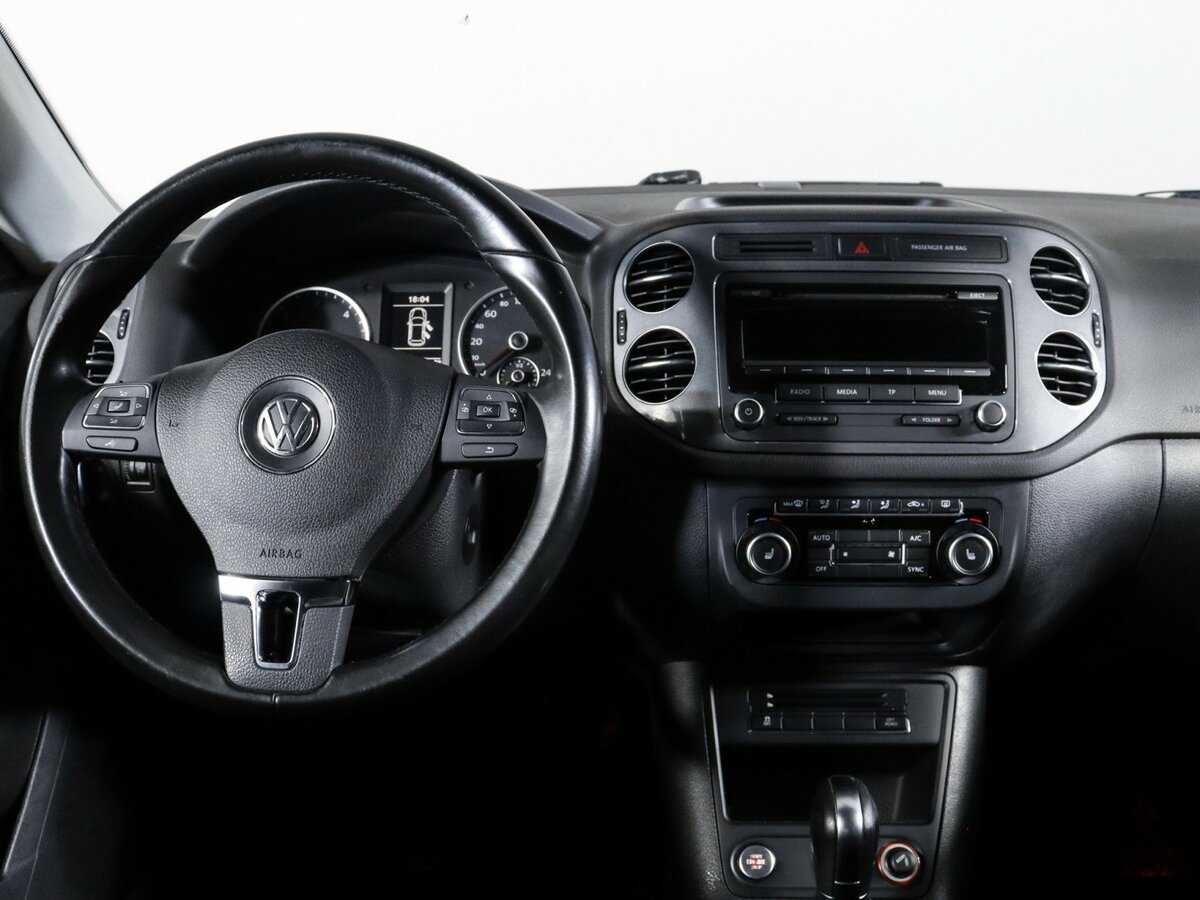 Volkswagen Tiguan с пробегом — 2012 год. Фото: #8