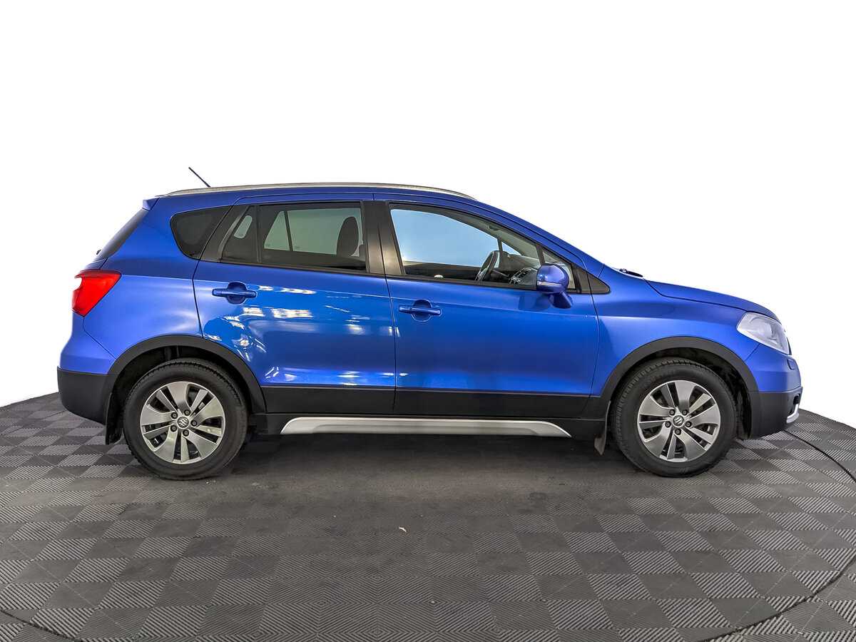 Suzuki SX4 с пробегом — 2014 год. Фото: #3