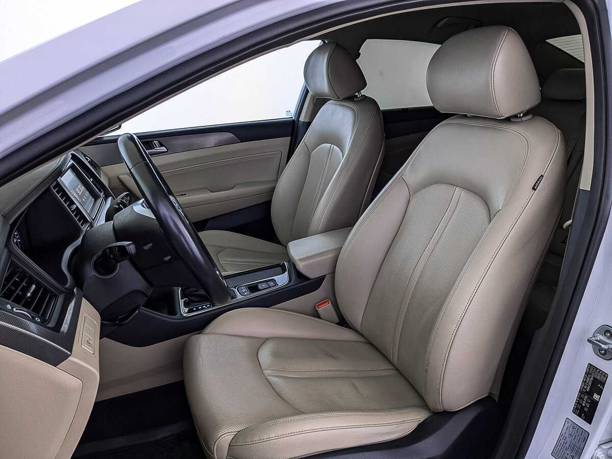 Hyundai Sonata с пробегом — 2019 год. Фото: #19