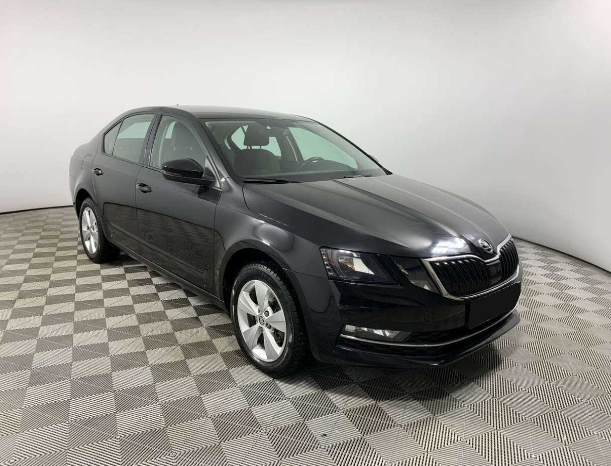 Skoda Octavia с пробегом — 2018 год. Фото: #2