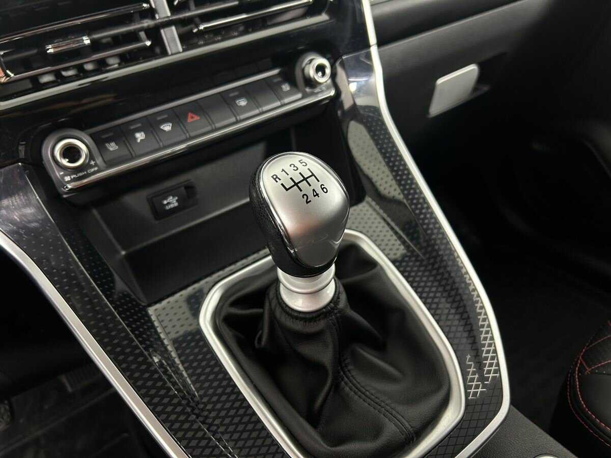 Haval M6 с пробегом — 2023 год. Фото: #12