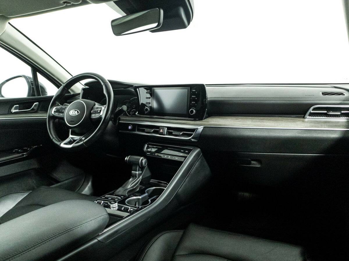 Kia K5 с пробегом — 2020 год. Фото: #9