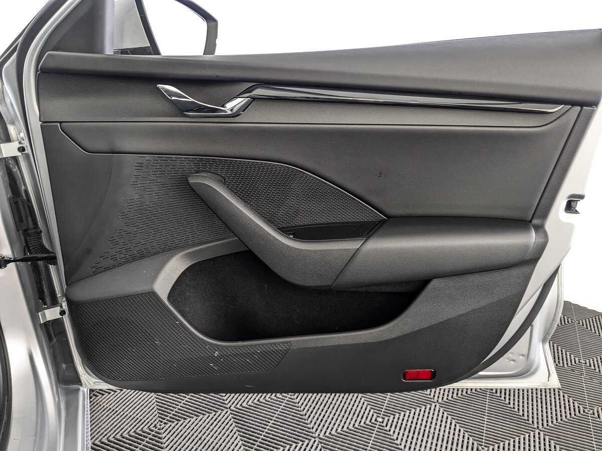 Skoda Octavia с пробегом — 2021 год. Фото: #20