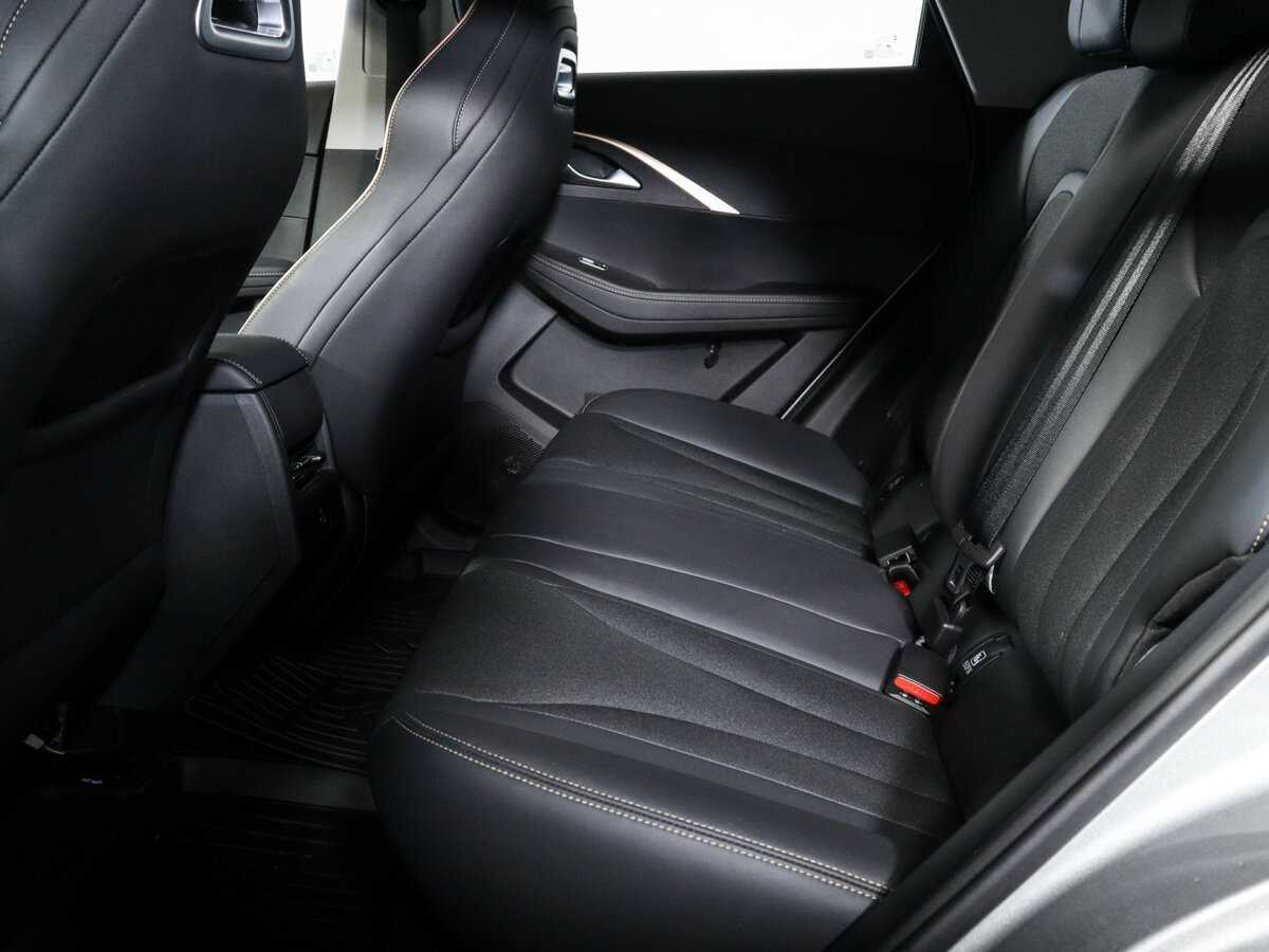 OMODA C5 с пробегом — 2024 год. Фото: #6