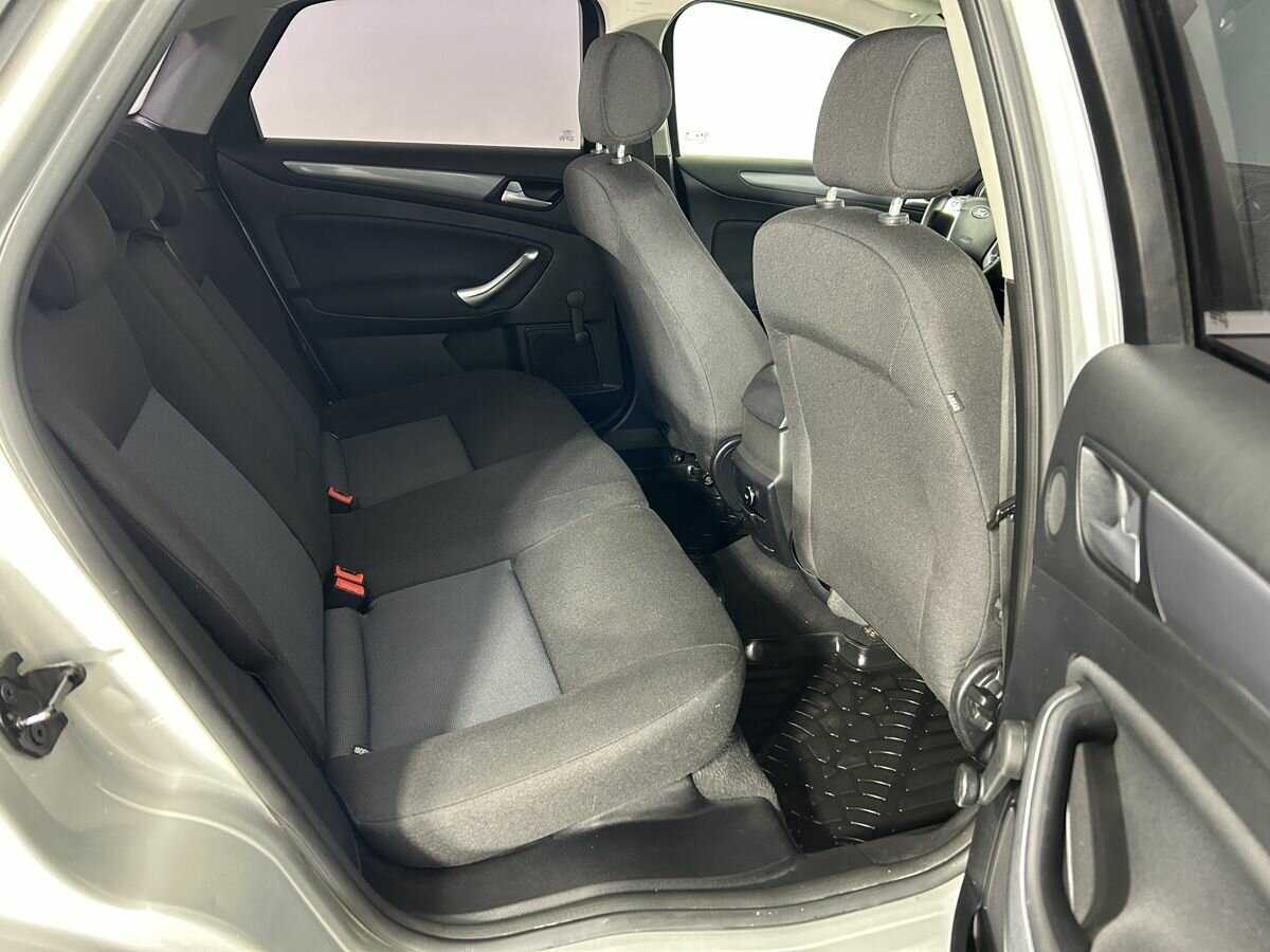 Ford Mondeo с пробегом — 2012 год. Фото: #15