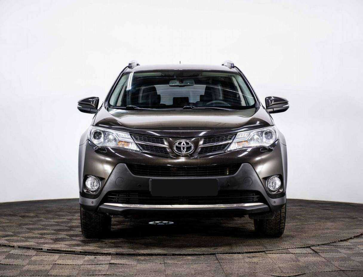 Toyota RAV4 с пробегом — 2014 год. Фото: #1