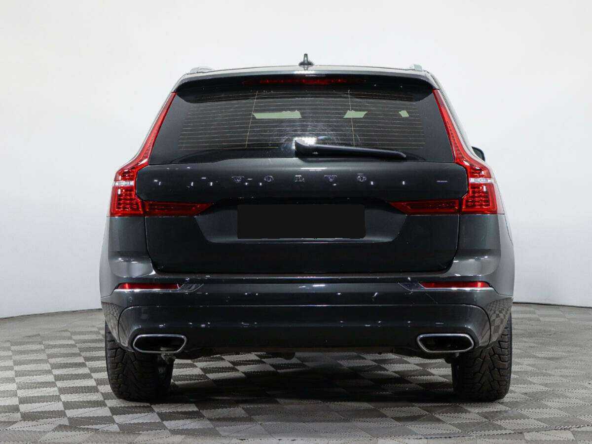 Volvo XC60 с пробегом — 2018 год. Фото: #4