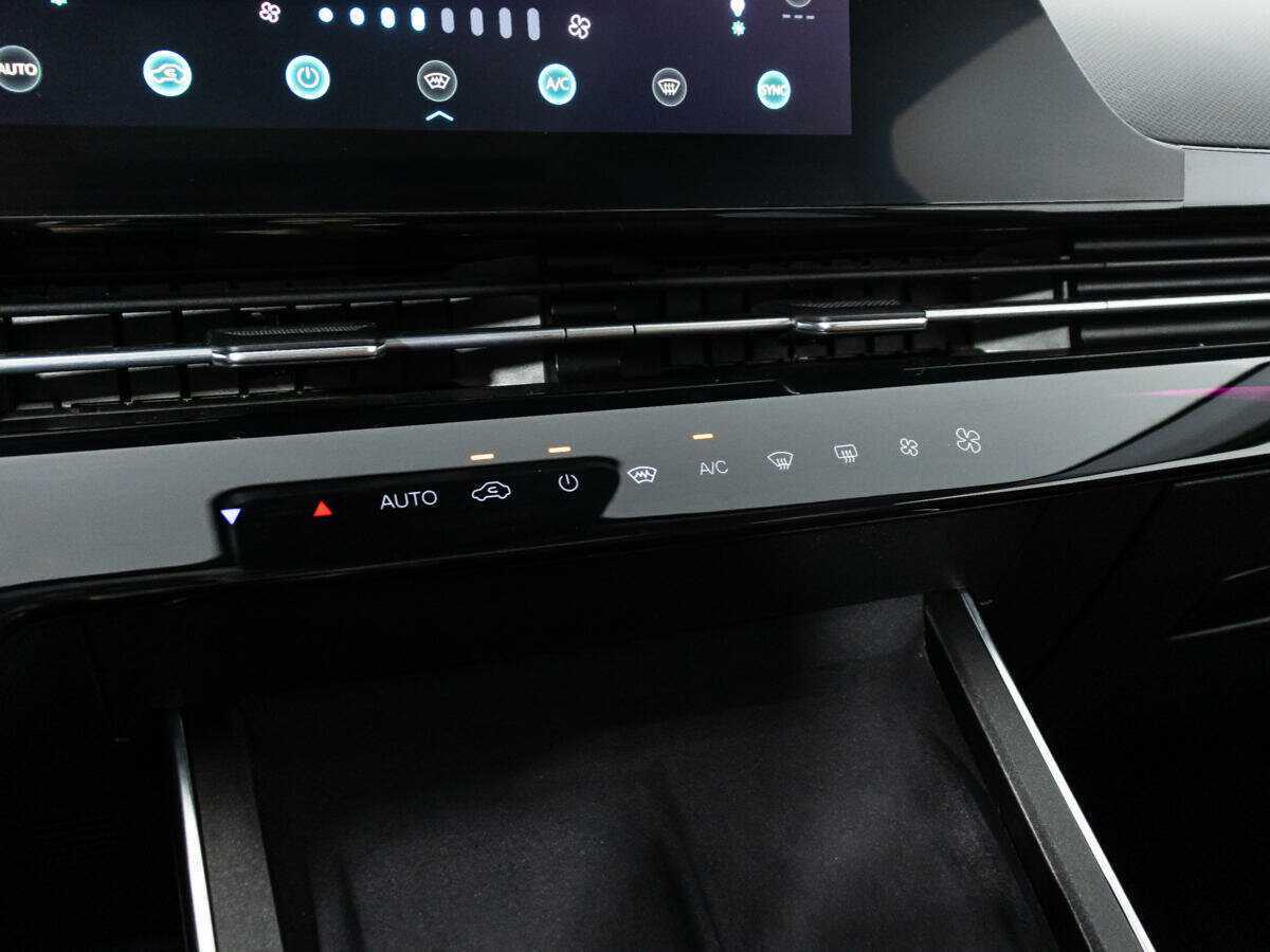 OMODA C5 с пробегом — 2022 год. Фото: #20