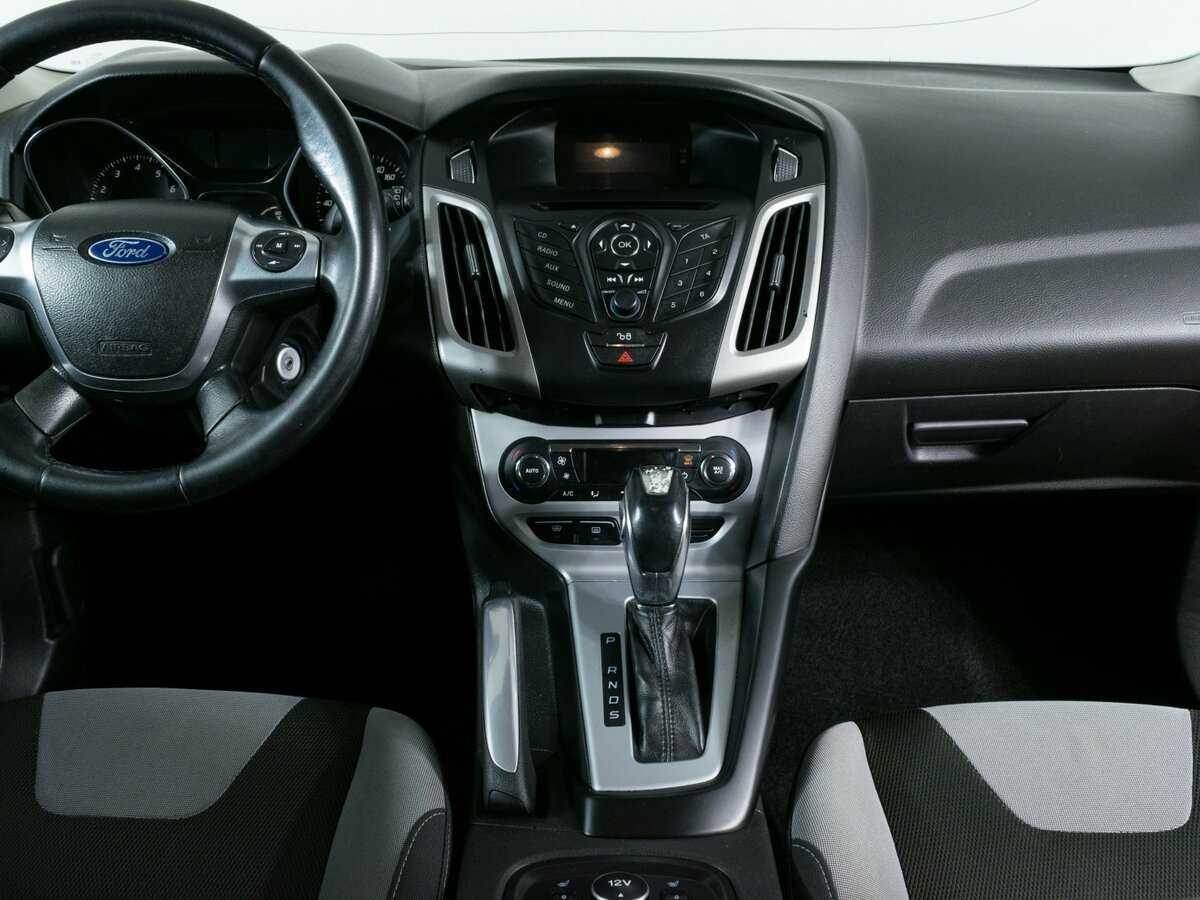 Ford Focus с пробегом — 2012 год. Фото: #8