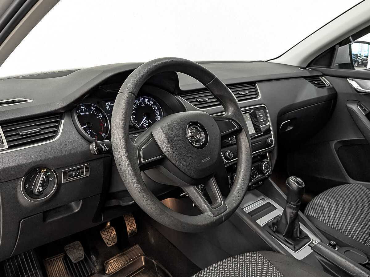 Skoda Octavia с пробегом — 2016 год. Фото: #14