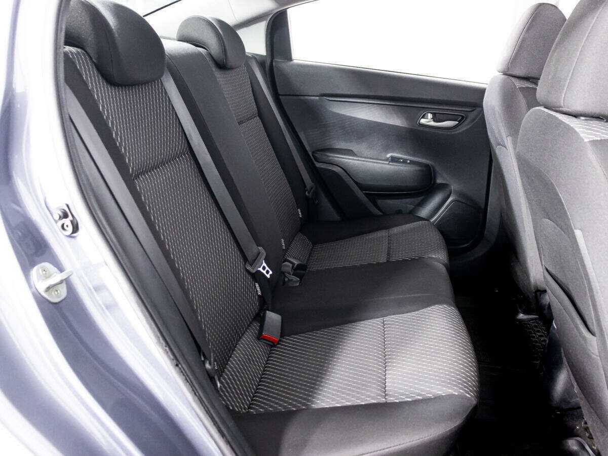 Kia Rio с пробегом — 2019 год. Фото: #21