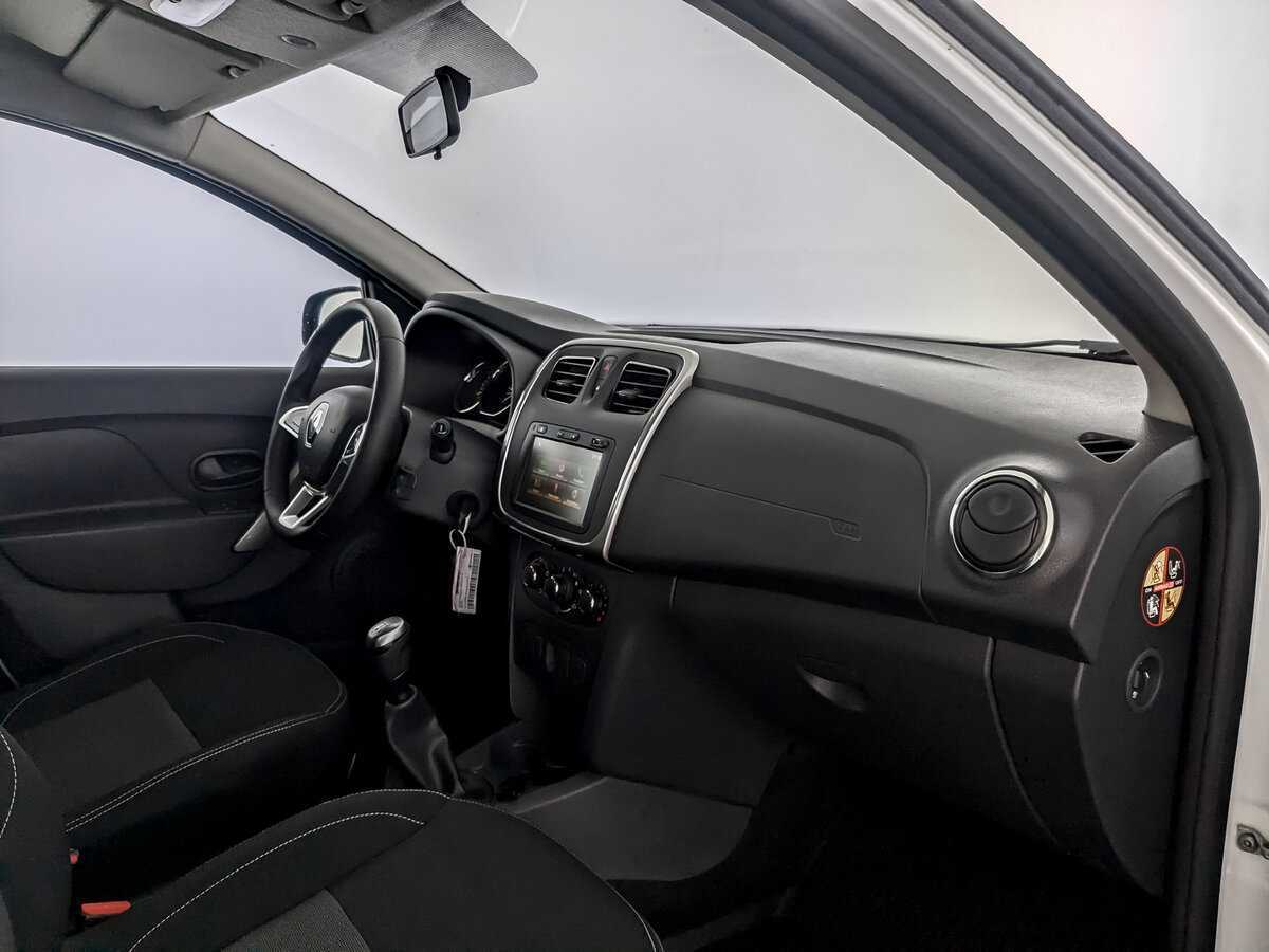 Renault Sandero с пробегом — 2022 год. Фото: #9