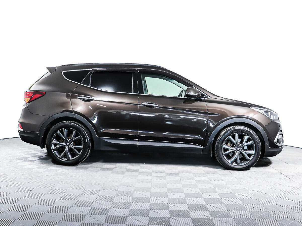 Hyundai Santa Fe с пробегом — 2016 год. Фото: #3