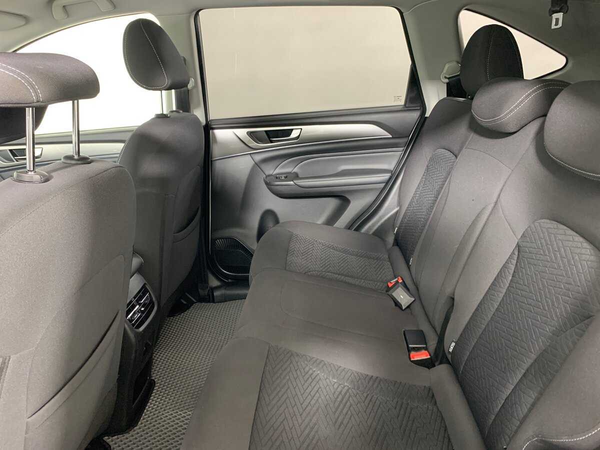 Haval M6 с пробегом — 2023 год. Фото: #18