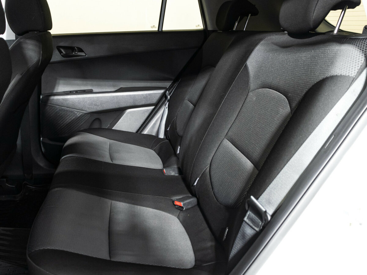 Hyundai Creta с пробегом — 2016 год. Фото: #9