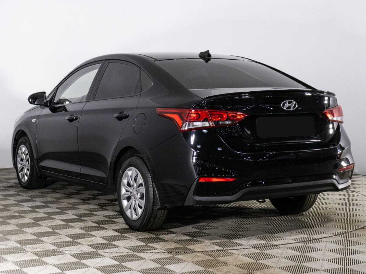 Hyundai Solaris с пробегом — 2017 год. Фото: #6