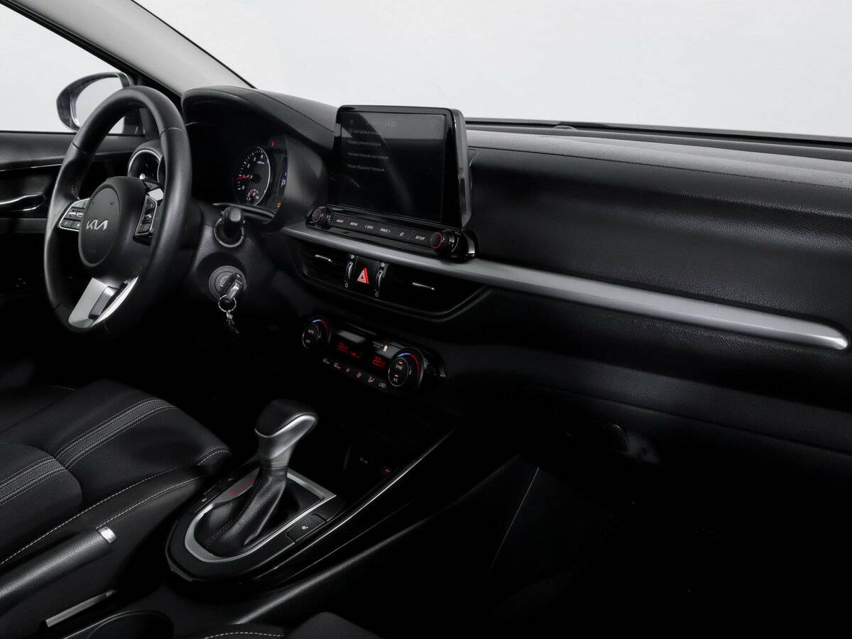 Kia Cerato с пробегом — 2022 год. Фото: #6