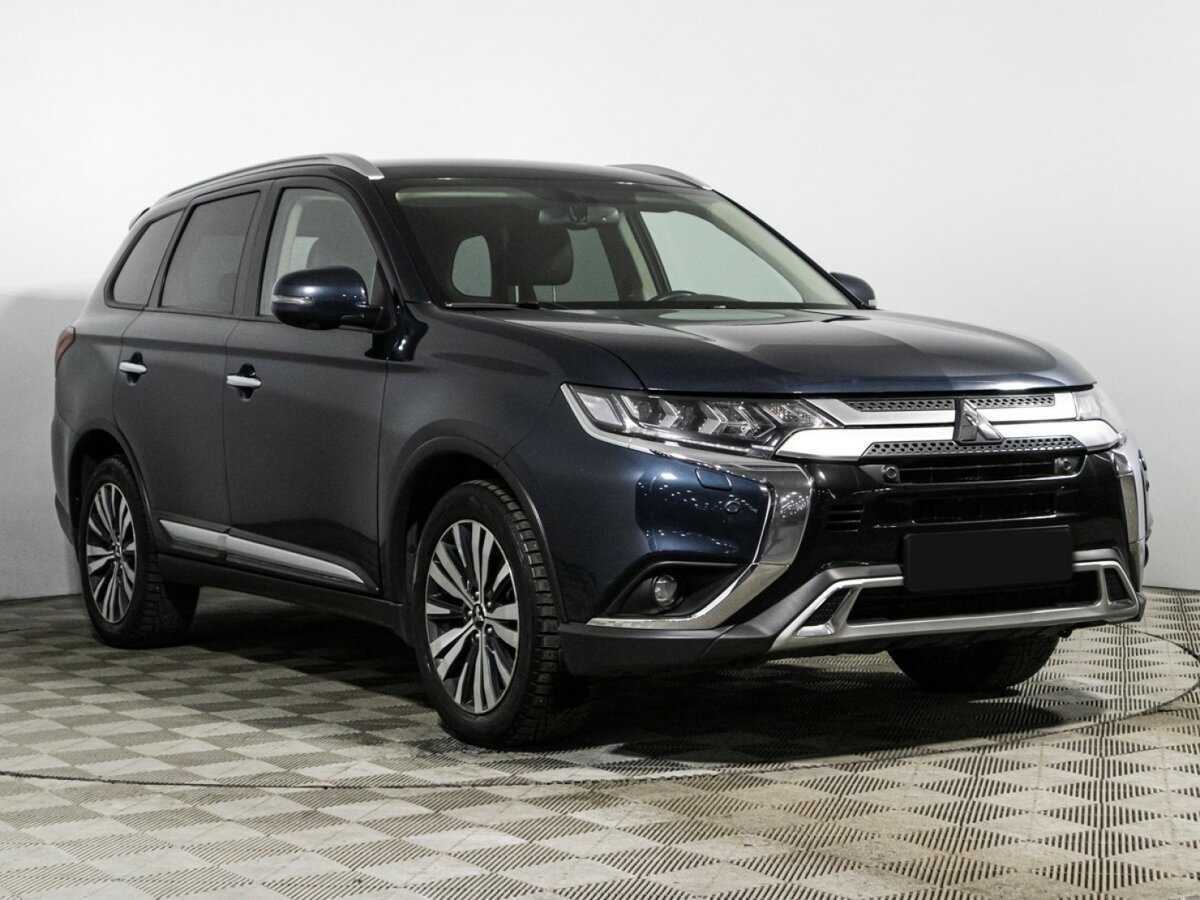 Mitsubishi Outlander с пробегом — 2020 год. Фото: #2