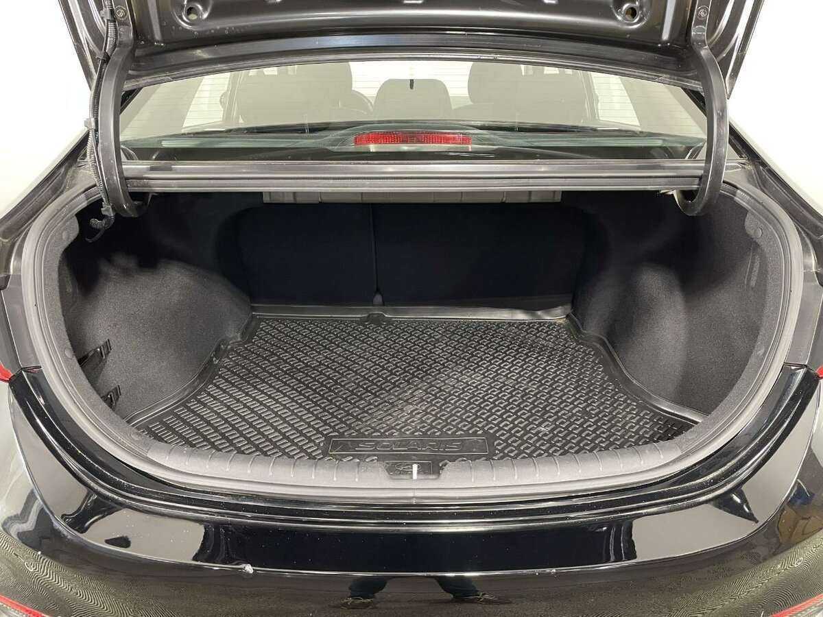 Hyundai Solaris с пробегом — 2020 год. Фото: #17