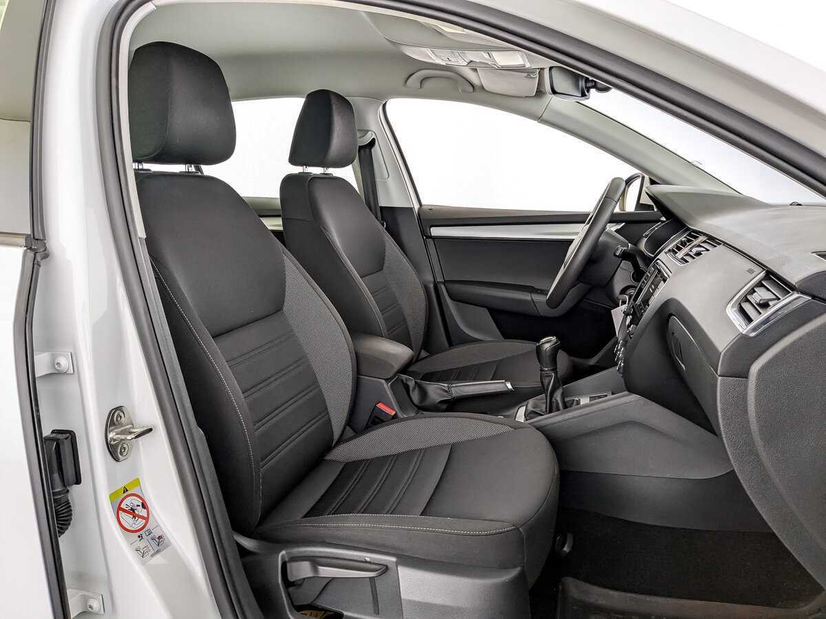 Skoda Octavia с пробегом — 2019 год. Фото: #18