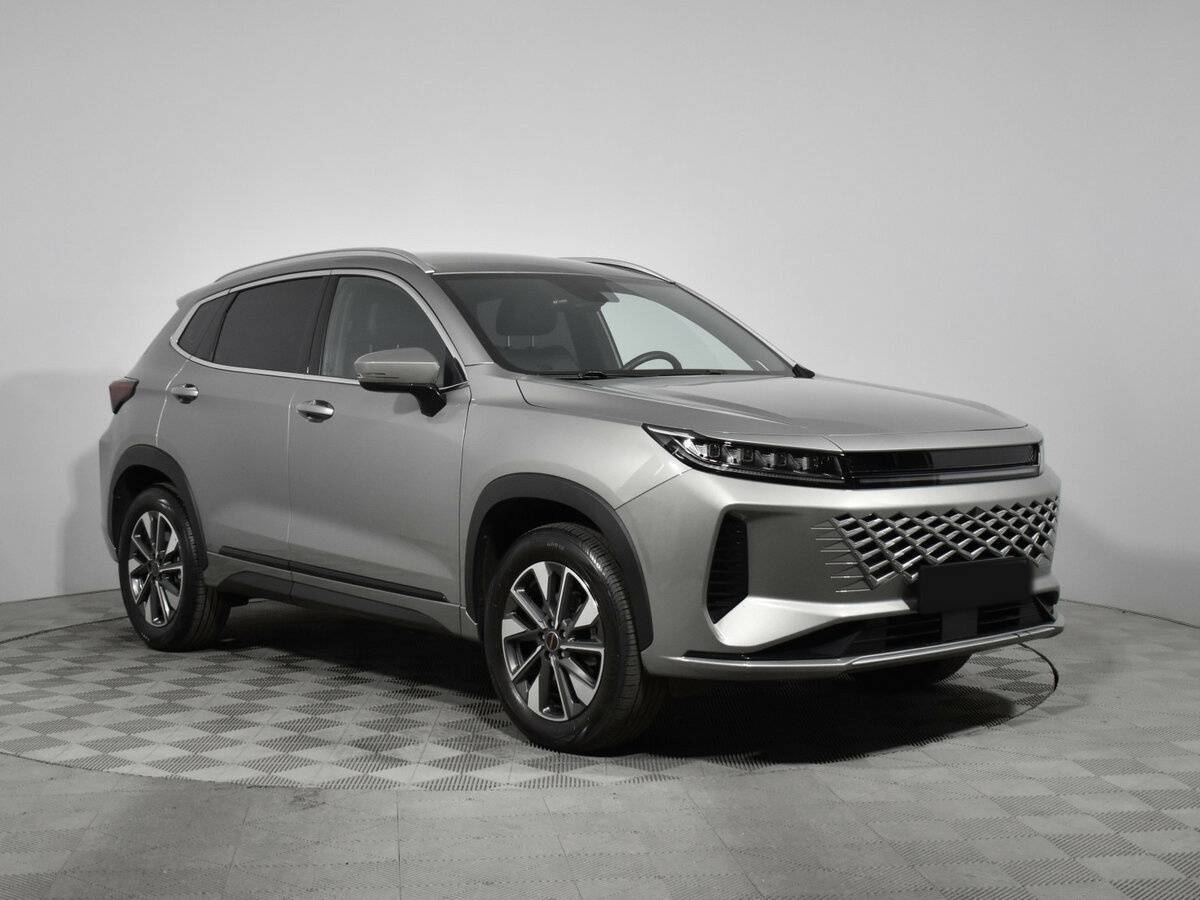 EXEED LX с пробегом — 2024 год. Фото: #2