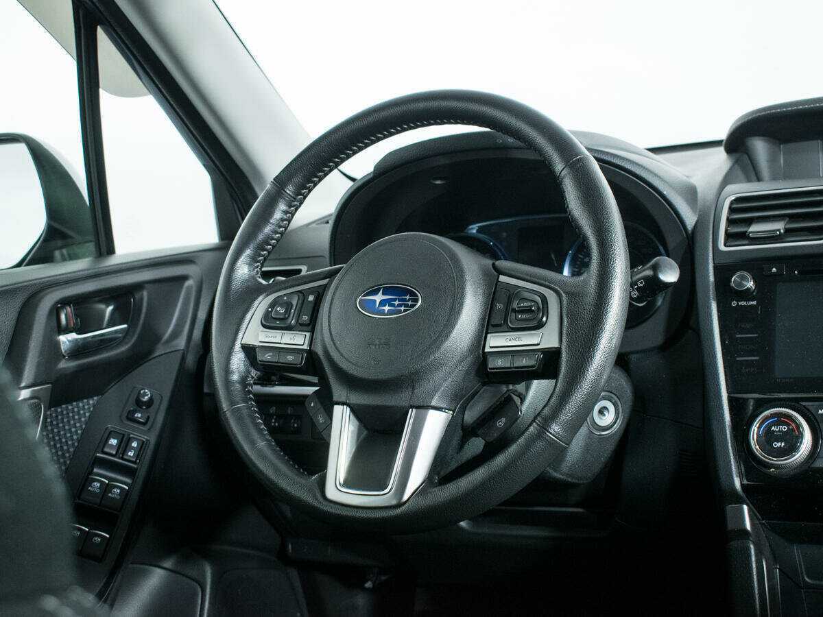 Subaru Forester с пробегом — 2018 год. Фото: #13