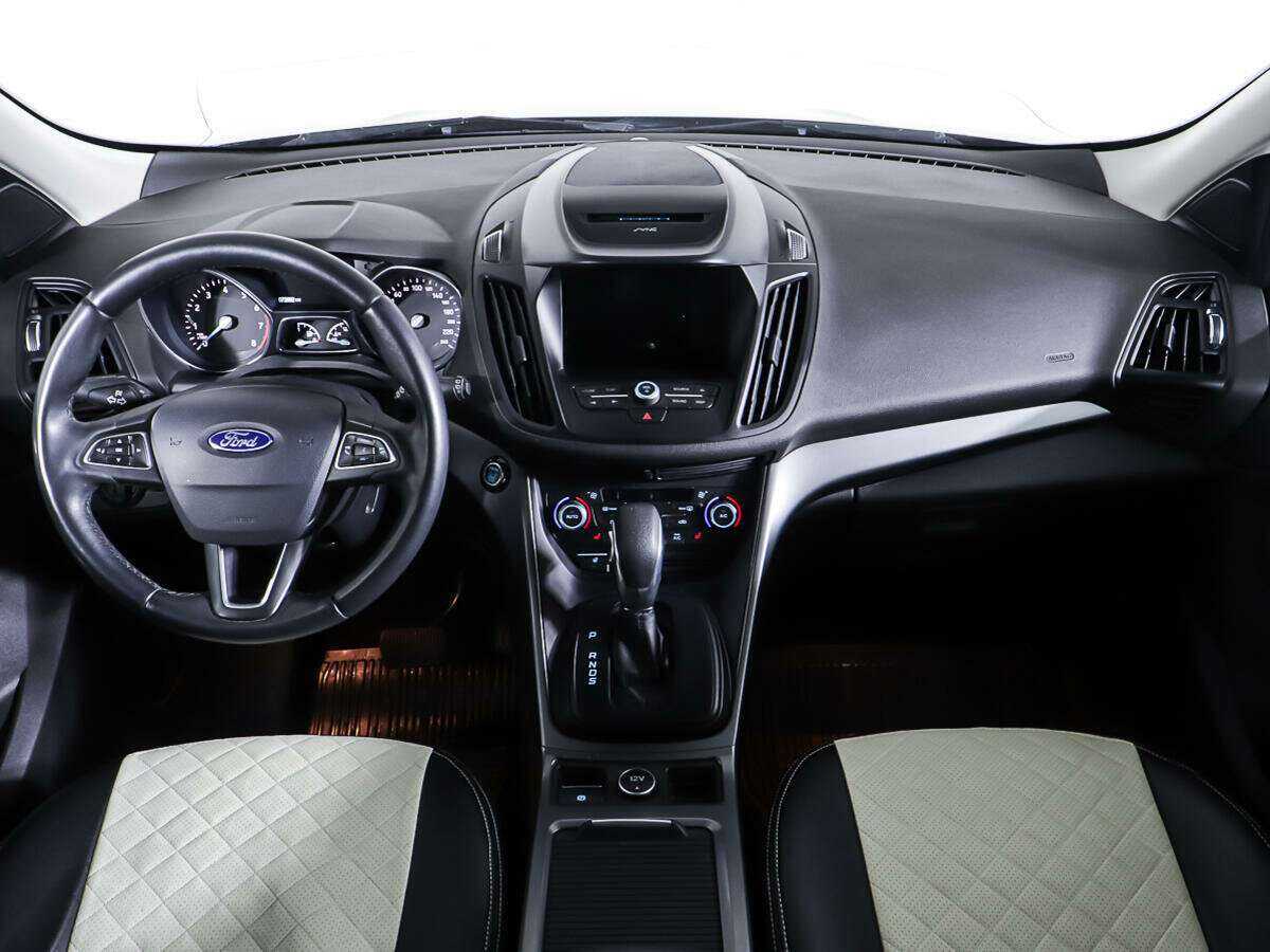 Ford Kuga с пробегом — 2019 год. Фото: #10