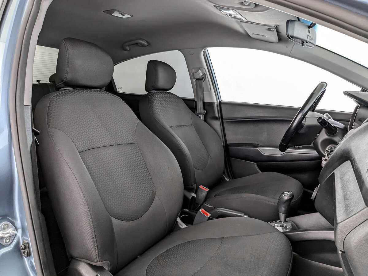 Kia Rio с пробегом — 2015 год. Фото: #18