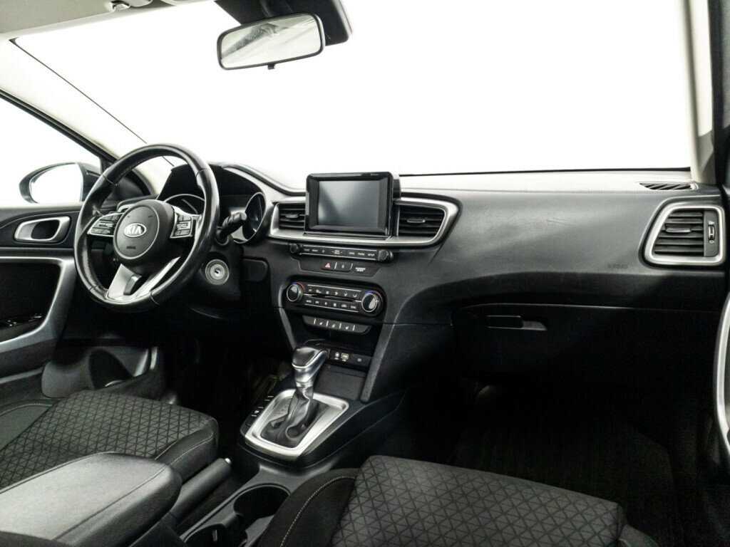 Kia Ceed с пробегом — 2019 год. Фото: #8