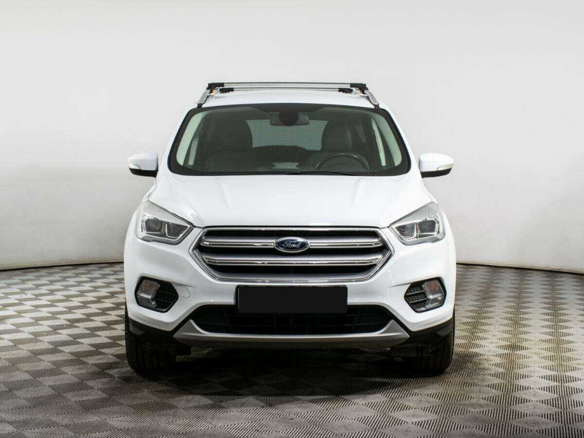 Ford Kuga с пробегом — 2017 год. Фото: #1