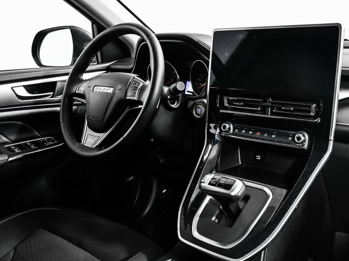 Haval M6 с пробегом — 2024 год. Фото: #8