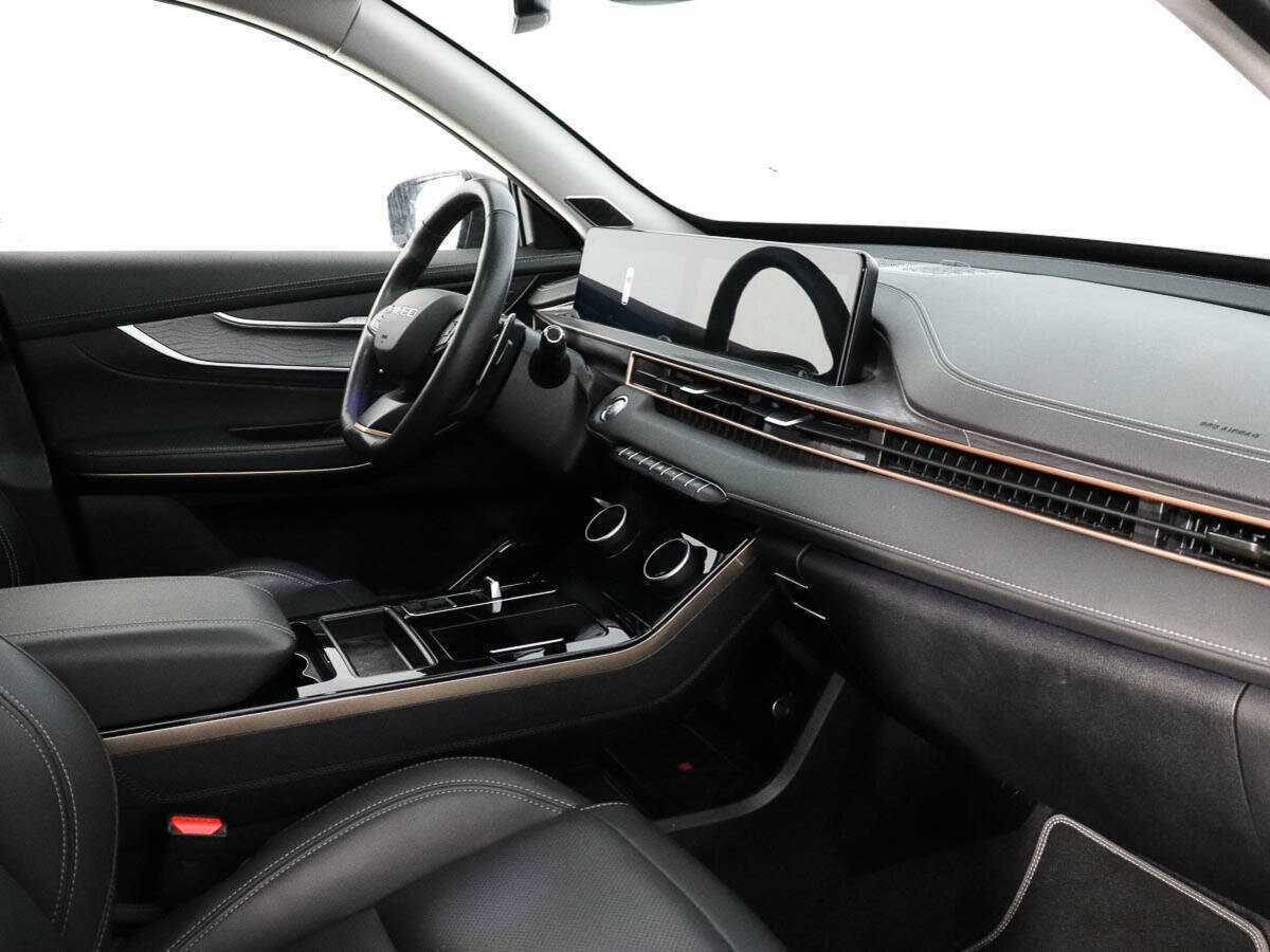 EXEED LX с пробегом — 2022 год. Фото: #8