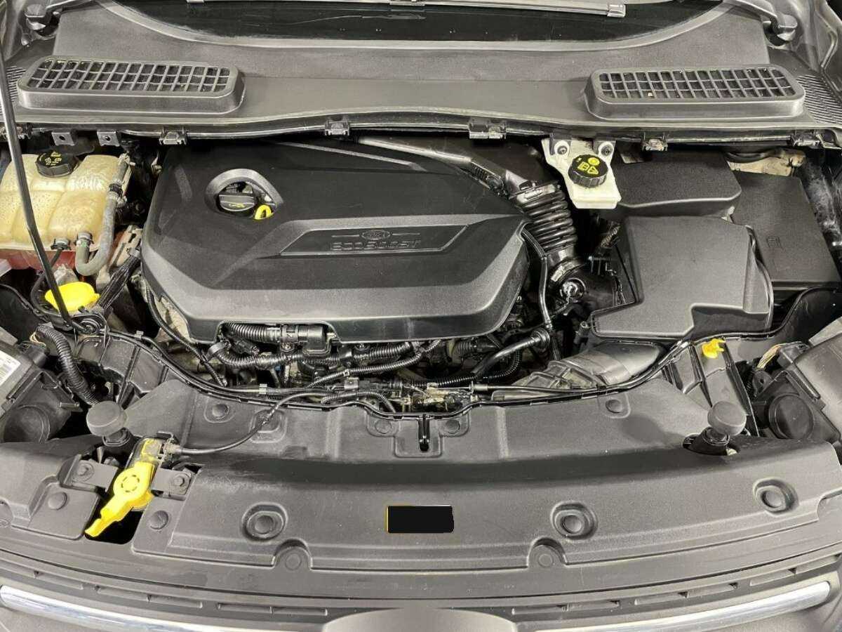 Ford Kuga с пробегом — 2013 год. Фото: #15