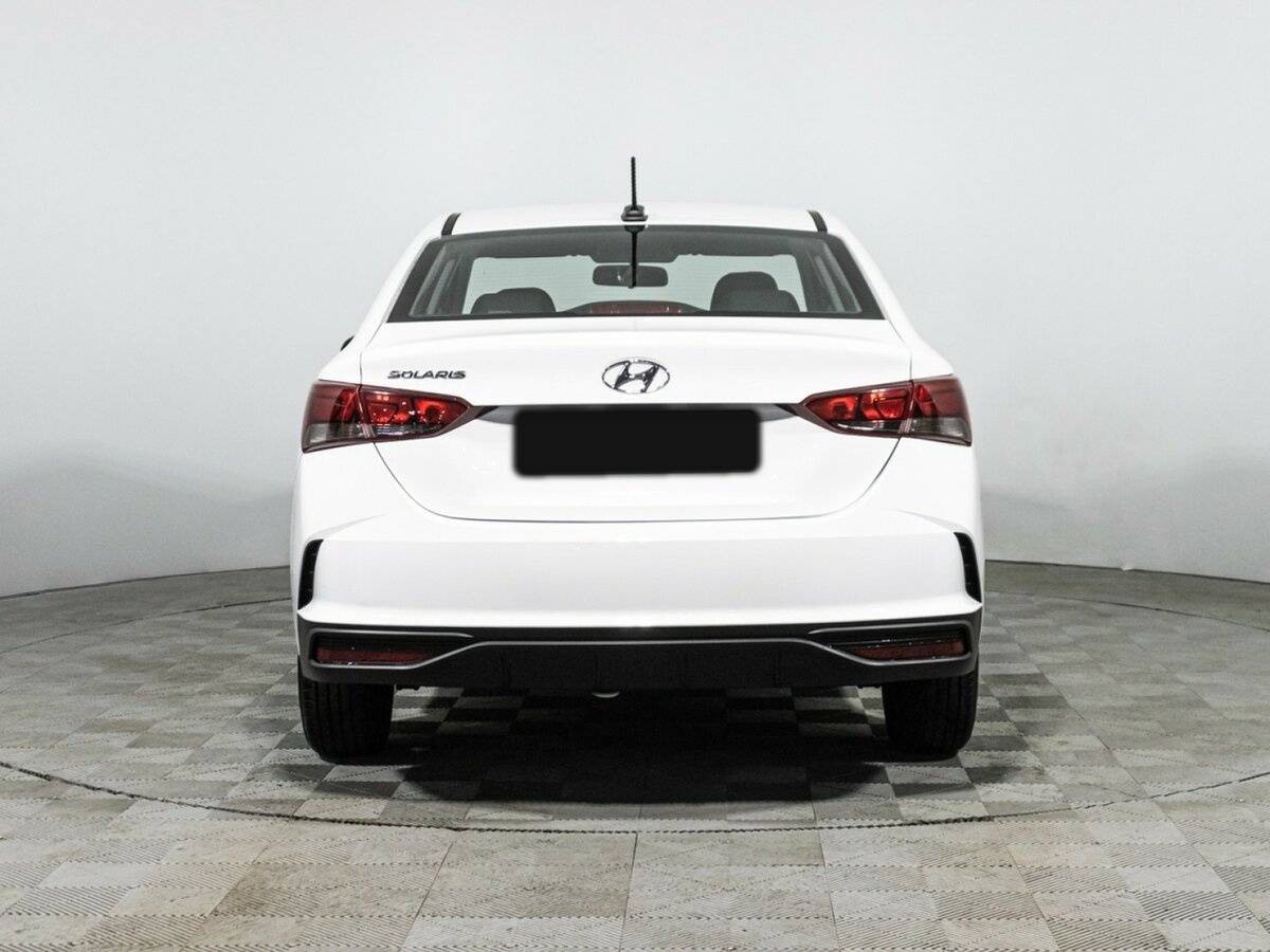Hyundai Solaris с пробегом — 2022 год. Фото: #4