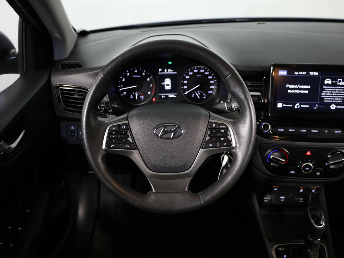 Hyundai Solaris с пробегом — 2021 год. Фото: #6