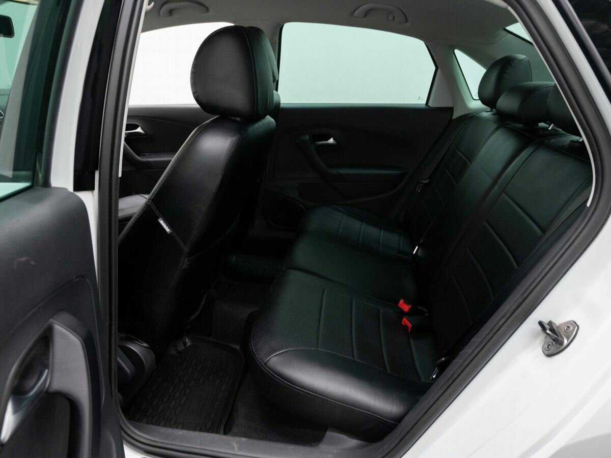 Volkswagen Polo с пробегом — 2020 год. Фото: #9