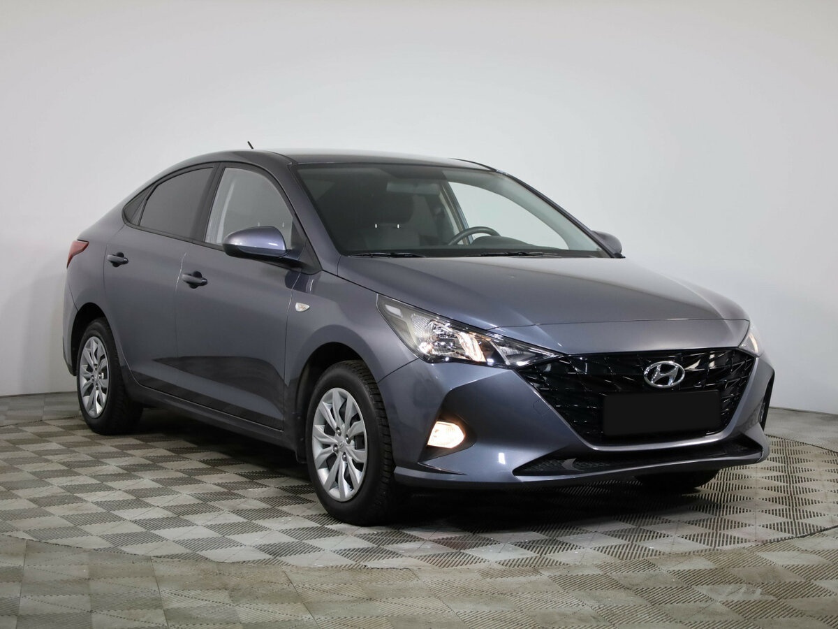 Hyundai Solaris с пробегом — 2021 год. Фото: #2