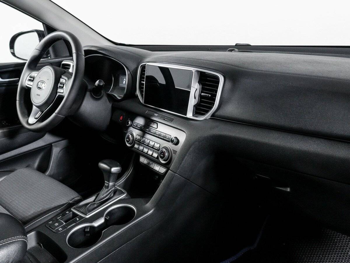 Kia Sportage с пробегом — 2017 год. Фото: #11