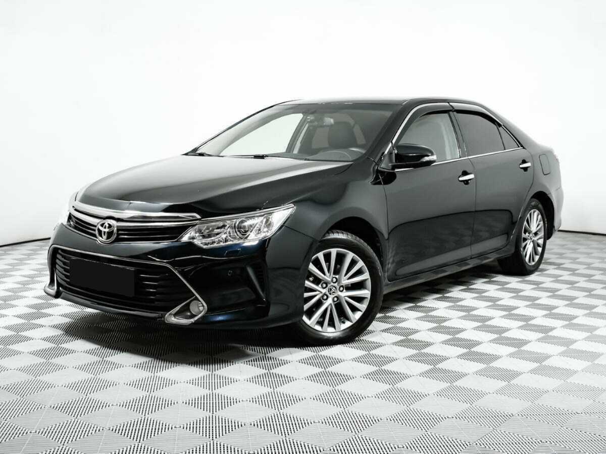 Toyota Camry с пробегом — 2016 год. Посмотреть фото