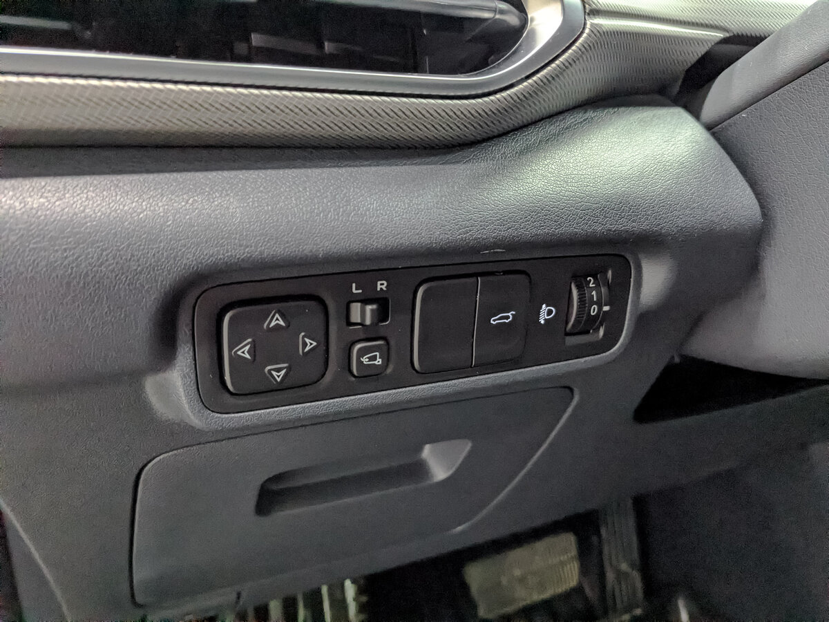 Changan UNI-T с пробегом — 2024 год. Фото: #25