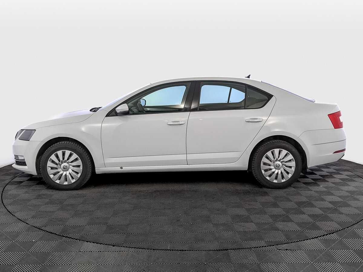 Skoda Octavia с пробегом — 2017 год. Фото: #7