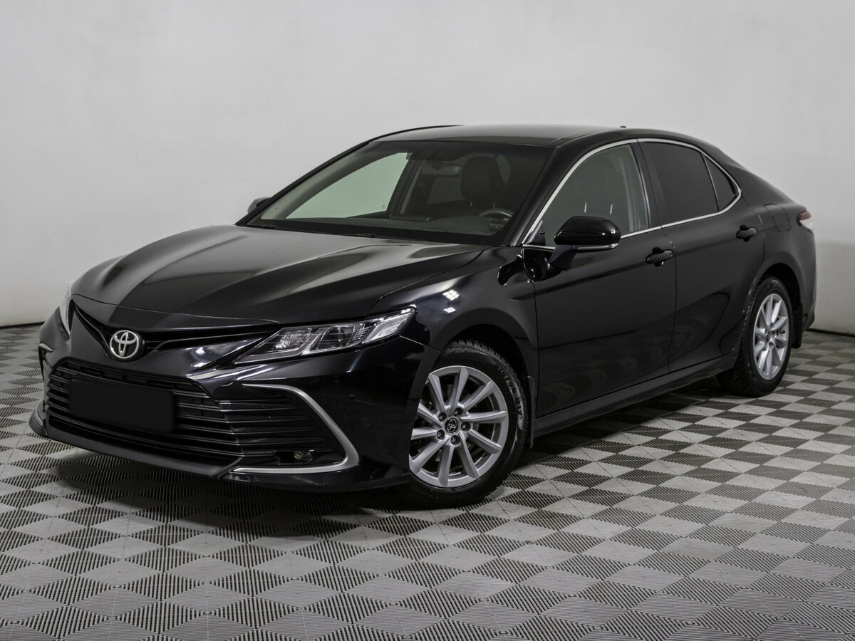 Toyota Camry с пробегом — 2021 год. Фото: #0