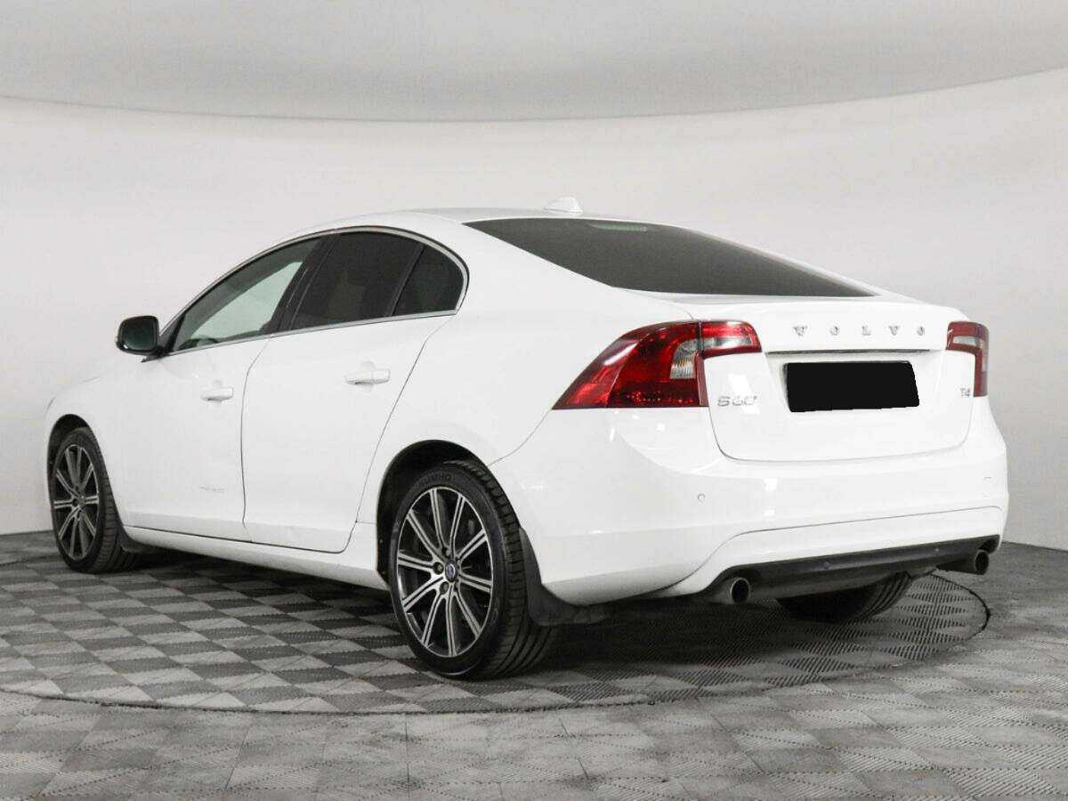 Volvo S60 с пробегом — 2014 год. Фото: #5