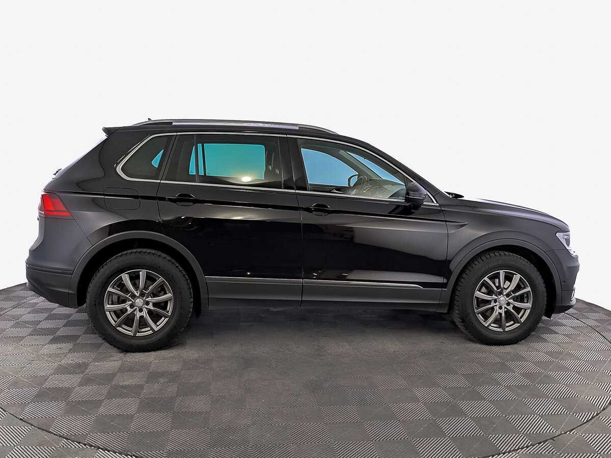 Volkswagen Tiguan с пробегом — 2018 год. Фото: #3