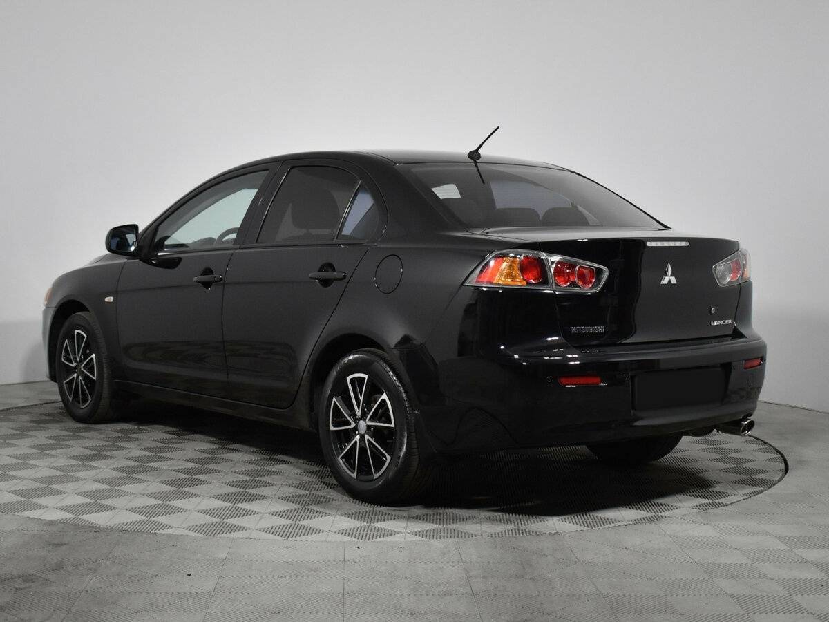 Mitsubishi Lancer с пробегом — 2012 год. Фото: #6